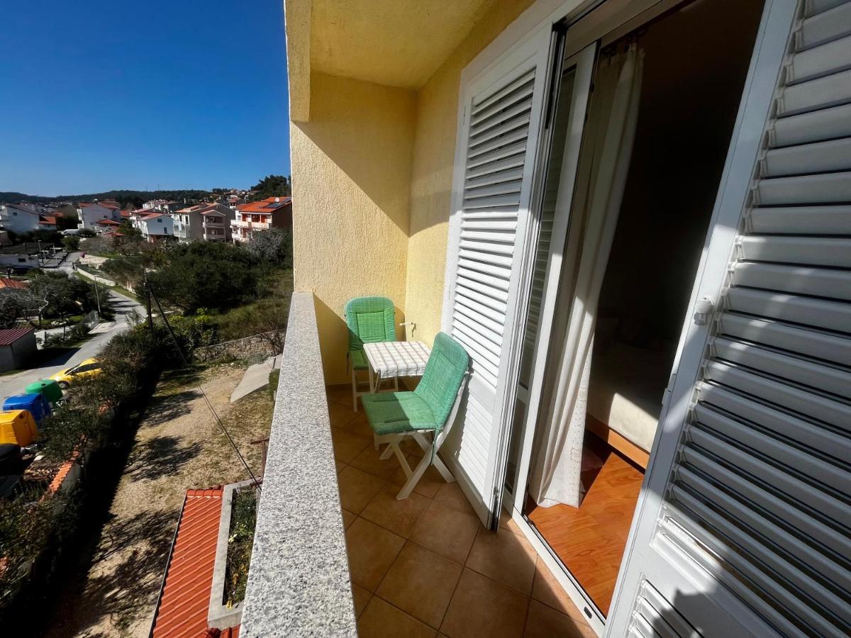 Apartments Maricic Banjol Ngoại thất bức ảnh