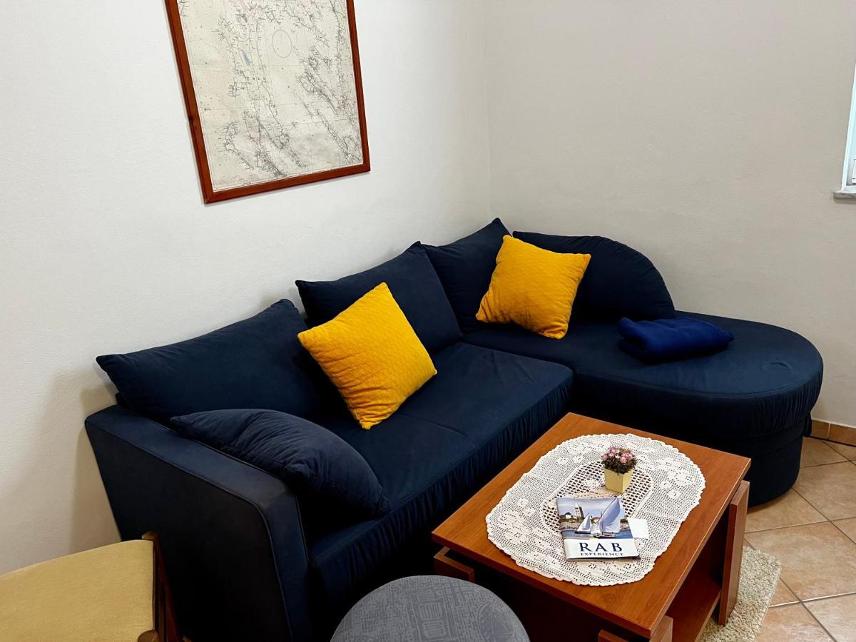Apartments Maricic Banjol Ngoại thất bức ảnh